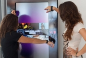 Tecnalia desarrolla una pulsera inteligente para hoteles que permite pagar y compartir experiencias en redes sociales