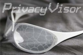 Inventan unas gafas que impiden el reconocimiento facial en fotos